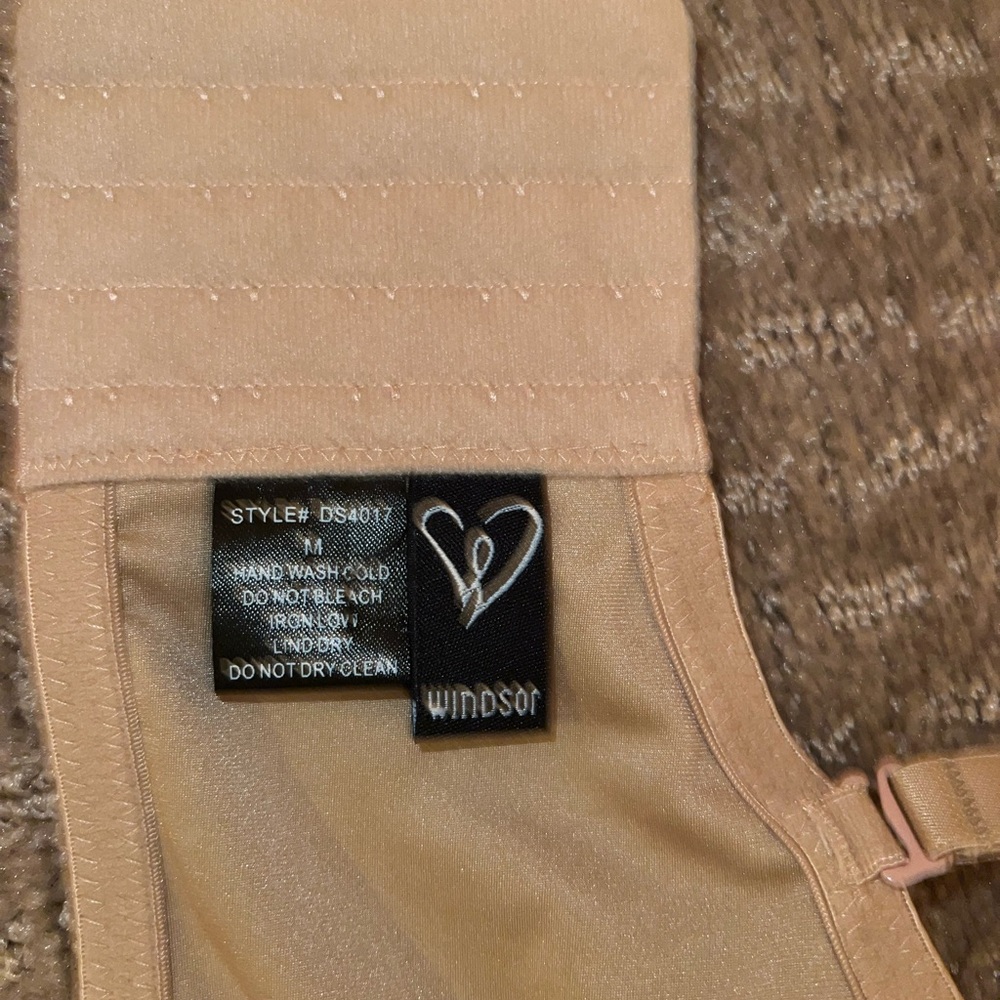 Windsor Bustier - Picture 2 of 2